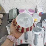 خرید ظرف غذا آرام خور سگ و گربه طرح راه راه وارداتی